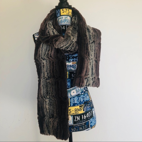 💜SOLD💜Anthropologie Faux Fur Scarf Brown Gray - Picture 2 of 6
